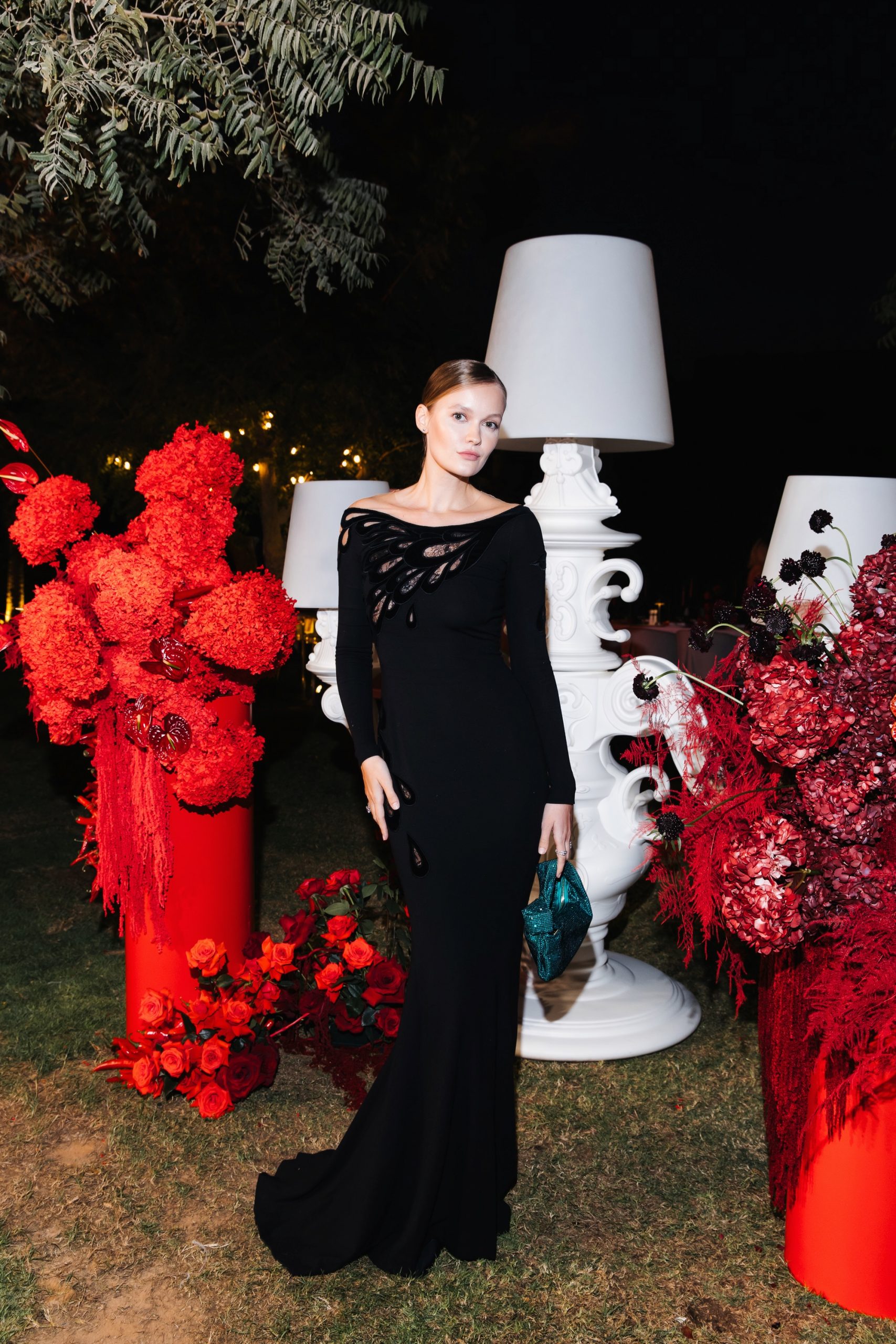 Алеся Мерзлова (в образе YANINA Couture)