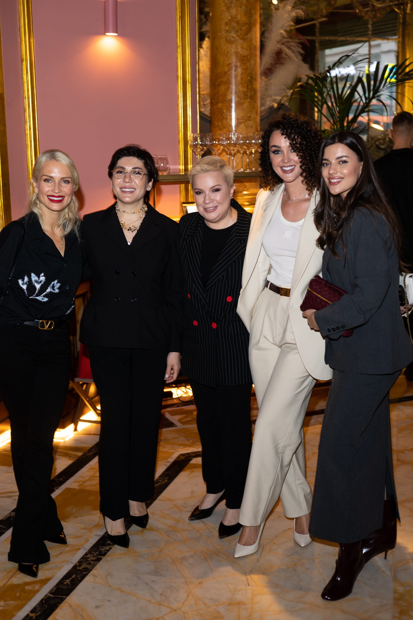 Екатерина Гордон, Ханмирзоева Сабина Этибаровна, Алёна Блин и Светлана Сильваши