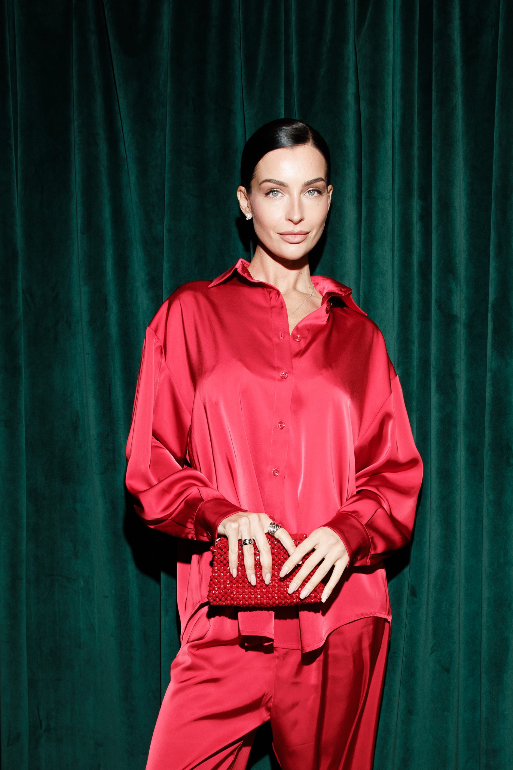 Яна Aносова