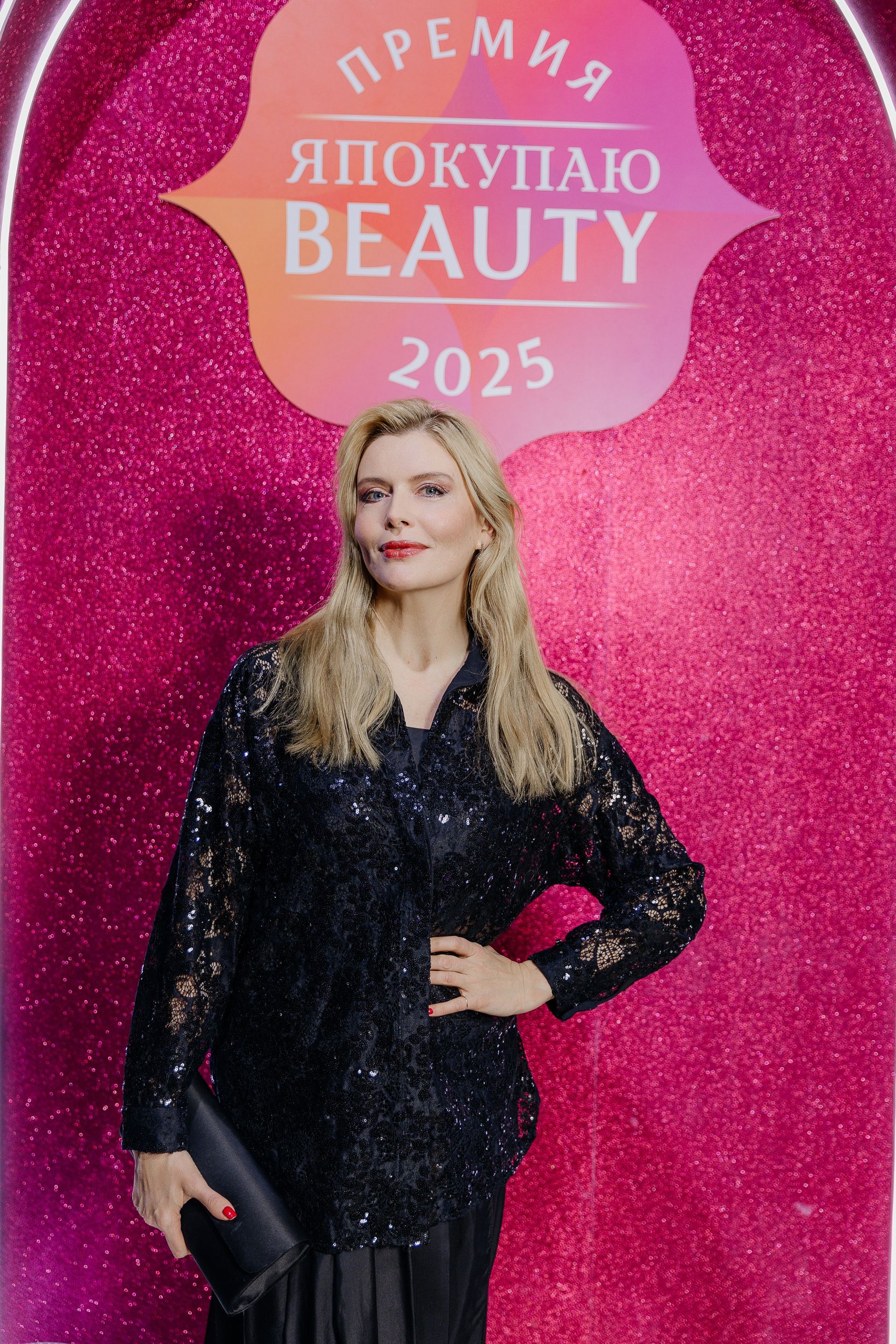 Анна Чурина